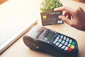 6858c2521682a.jpg 信用卡支付.jpg