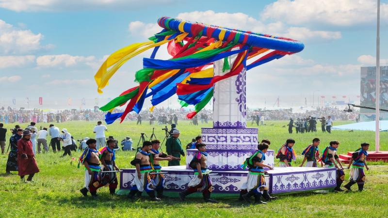 685a54e8ede40.jpg 那达慕.jpg