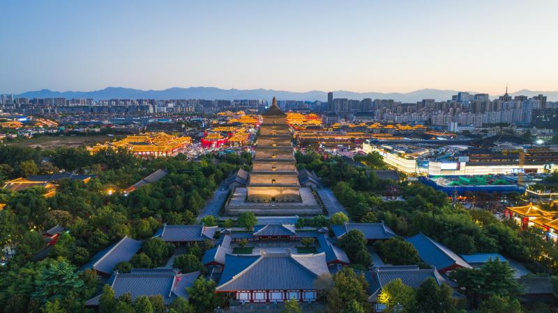 685d144a399c9.jpg 大雁塔.jpg